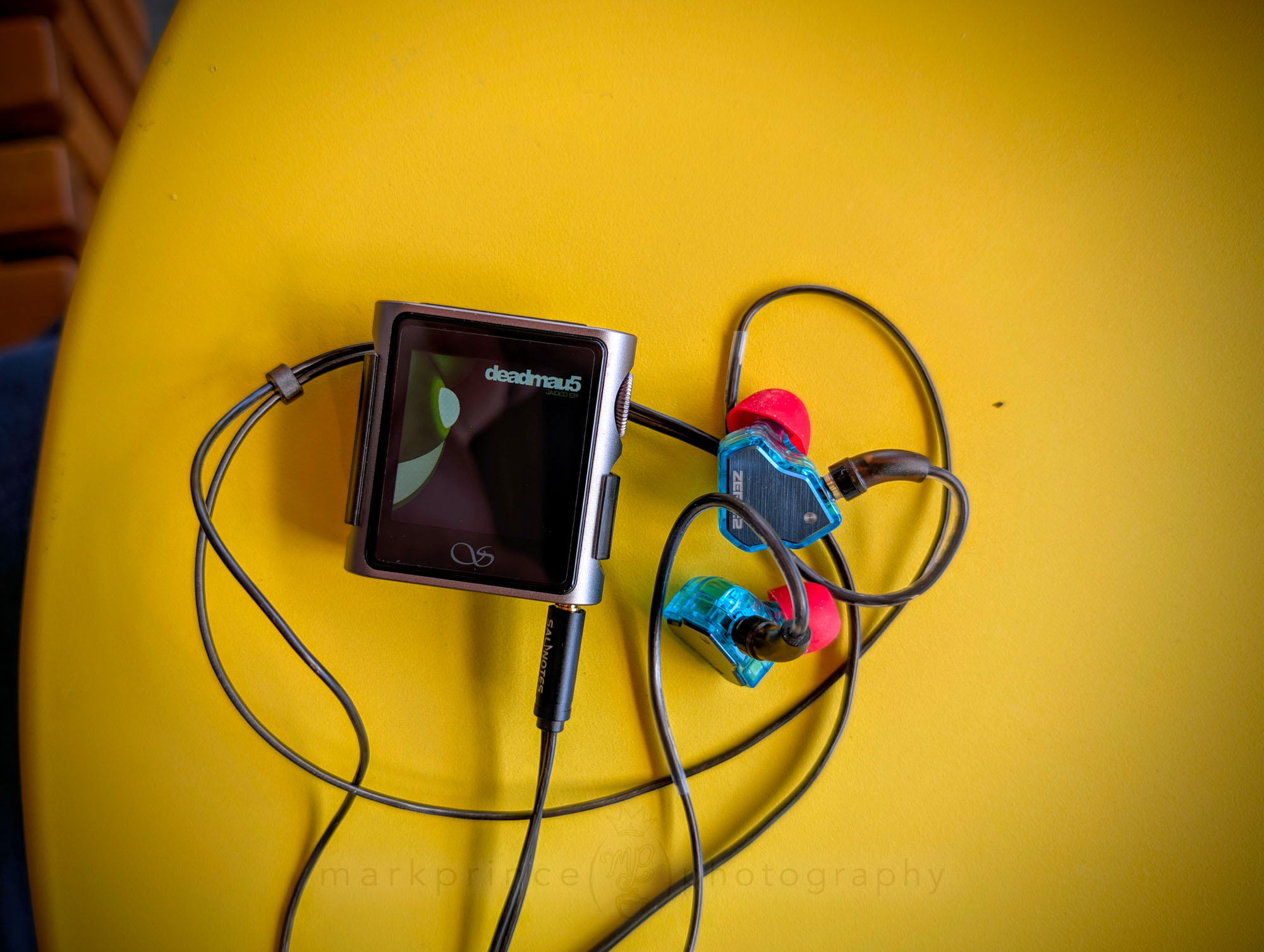 Shanling M0S DAP with ECHO:2 IEMs.